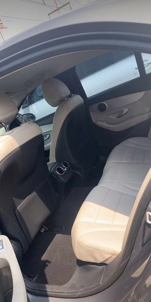 Mercedes-Benz C • 2015 • 70,000 km 2
