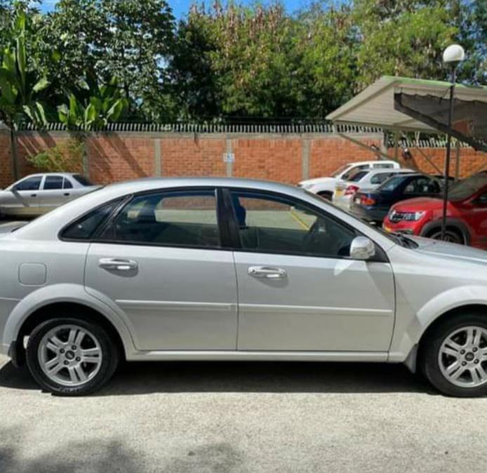 Chevrolet  • 2012 • 106,000 km 3