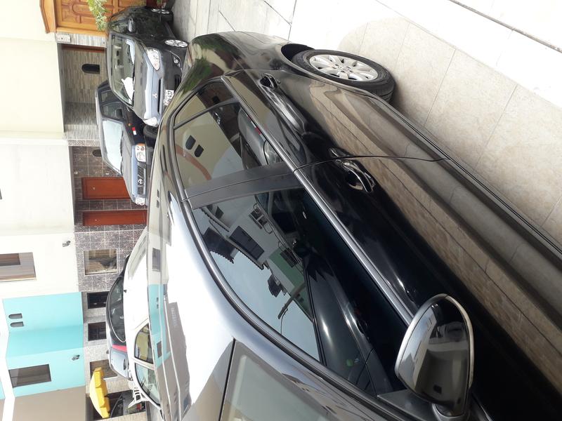 Volkswagen Jetta • 2006 • 140,000 km 3