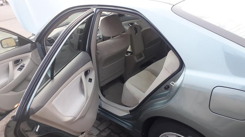 Toyota Camry • 2008 • 179,643 km 3