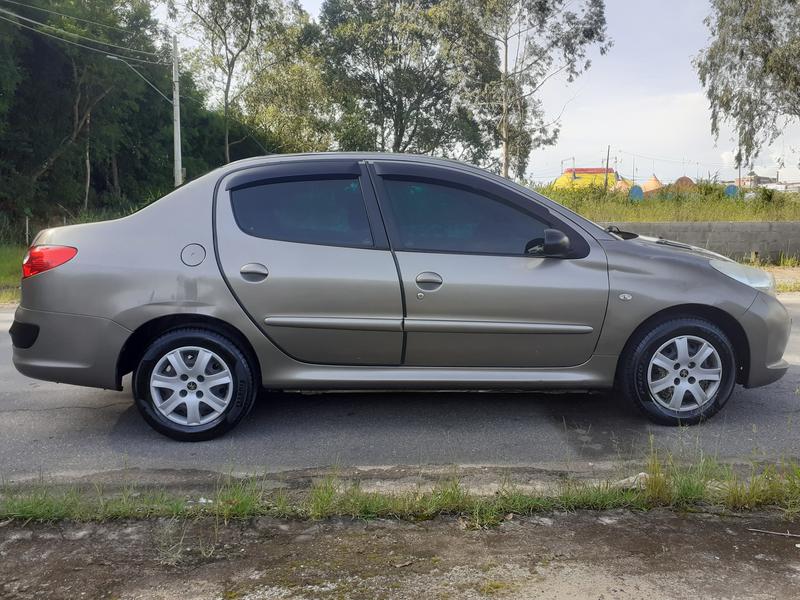 Peugeot 207 • 2010 • 190,000 km 8