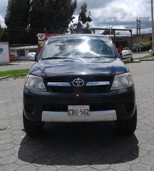 Toyota  • 2009 • 183,778 km 4