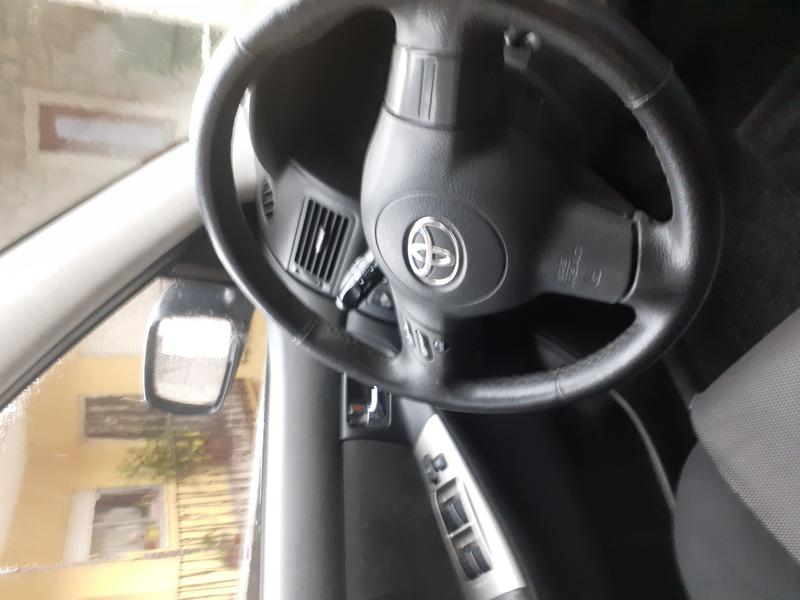 Toyota Corolla • 2007 • 230,000 km 5