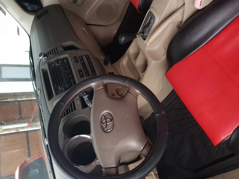 Toyota New Fortuner • 1996 • 120,000 km 3