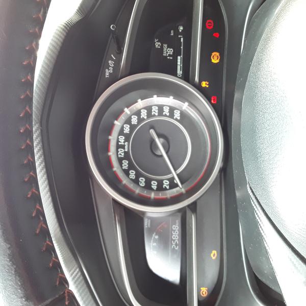 Mazda 3 • 2016 • 25,868 km 3