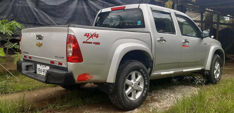 Chevrolet Luv • 2013 • 184,000 km 4