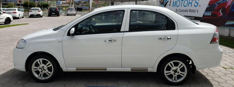 Chevrolet Aveo • 2017 • 80,000 km 4