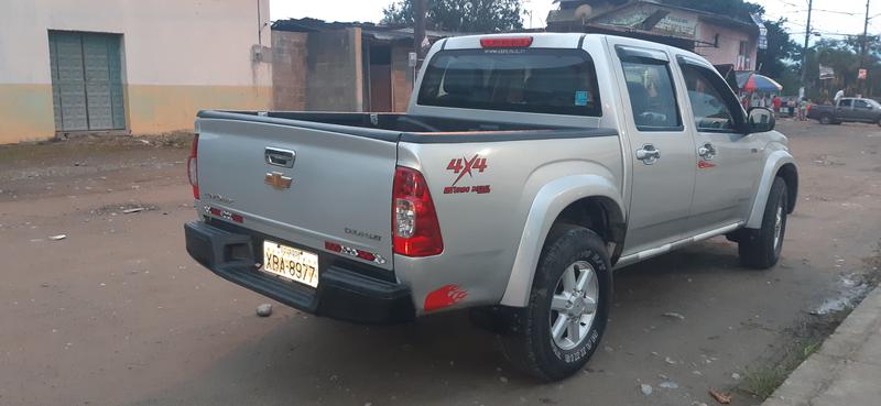 Chevrolet Luv • 2013 • 184,000 km 12