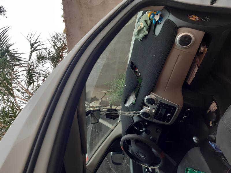 Dacia Dokker • 2013 • 150,000 km 4