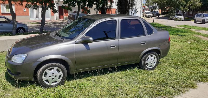 Chevrolet Classic • 2014 • 76,000 km 1