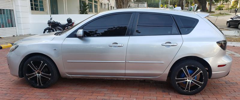 Mazda 3 • 2010 • 166,000 km 10