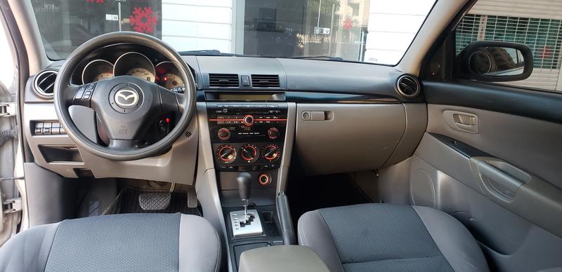 Mazda 3 • 2010 • 166,000 km 8