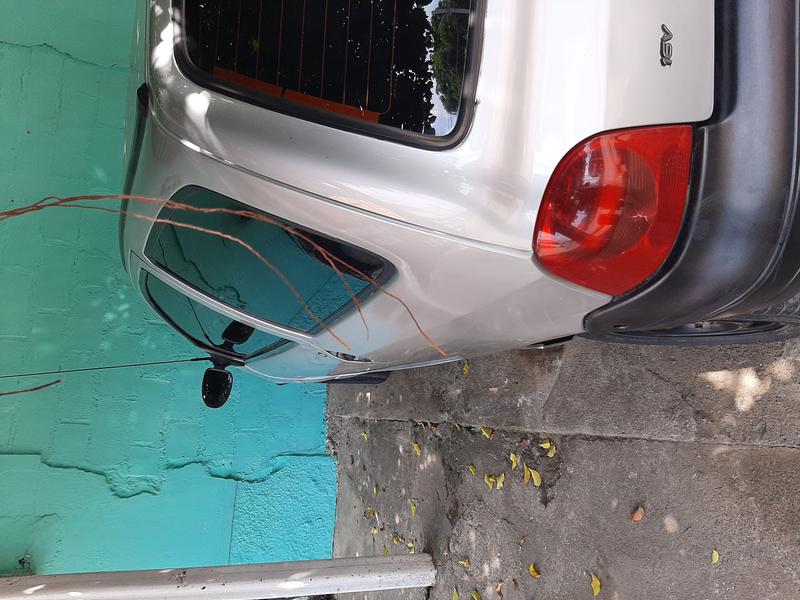 Renault Twingo • 2011 • 85,500 km 3