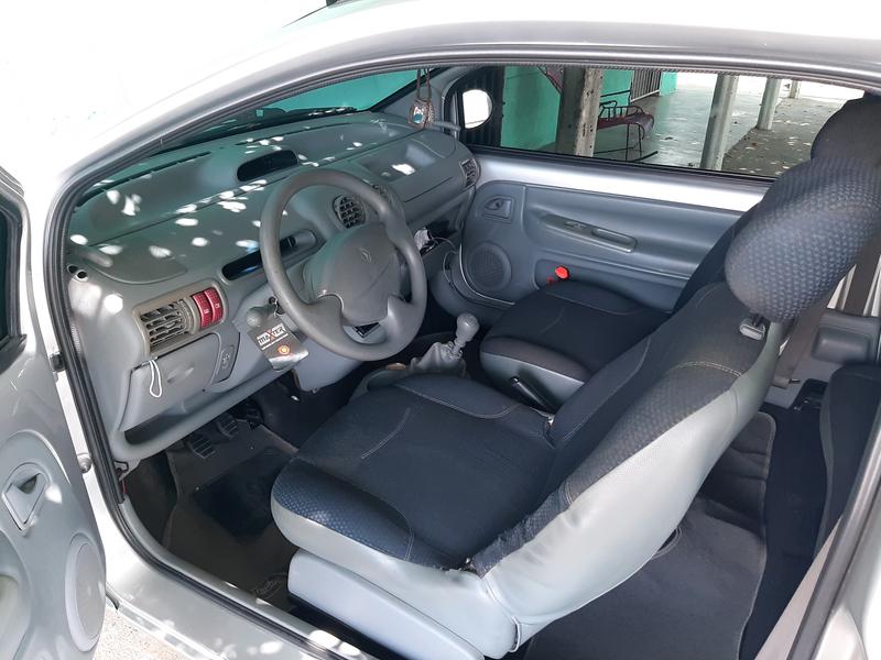 Renault Twingo • 2011 • 85,500 km 7