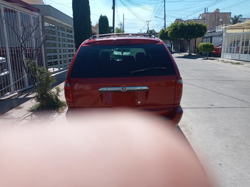 Chrysler Voyager • 2007 • 150,000 km 9