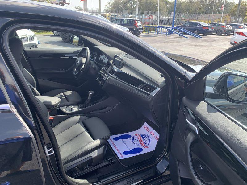 BMW  • 2019 • 7,662 km 23