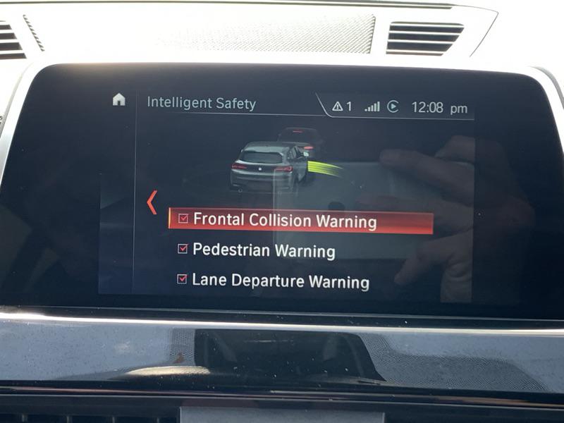 BMW  • 2019 • 7,662 km 9