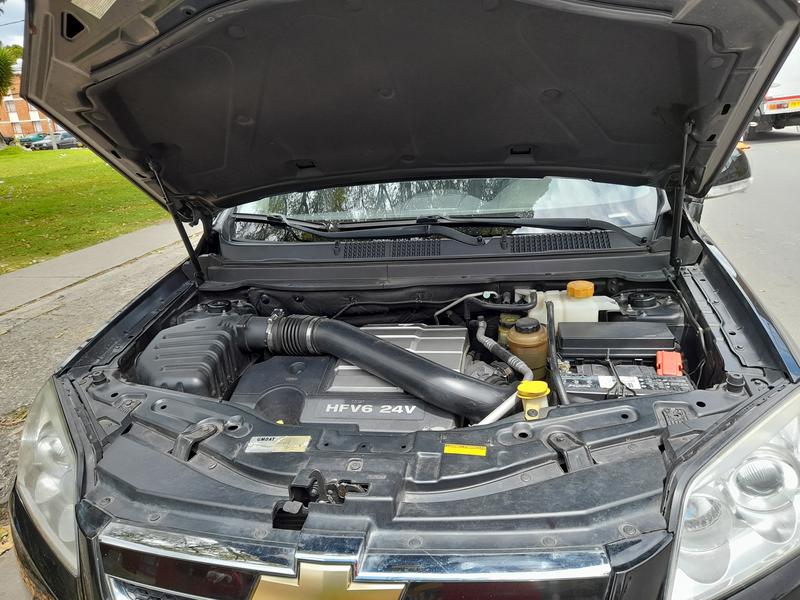 Chevrolet Captiva • 2008 • 139,000 km 9