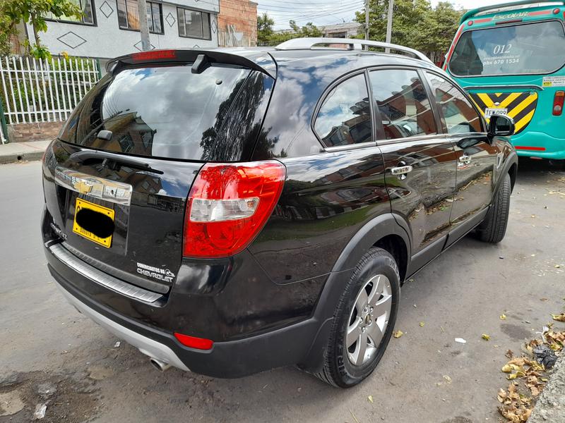 Chevrolet Captiva • 2008 • 139,000 km 4