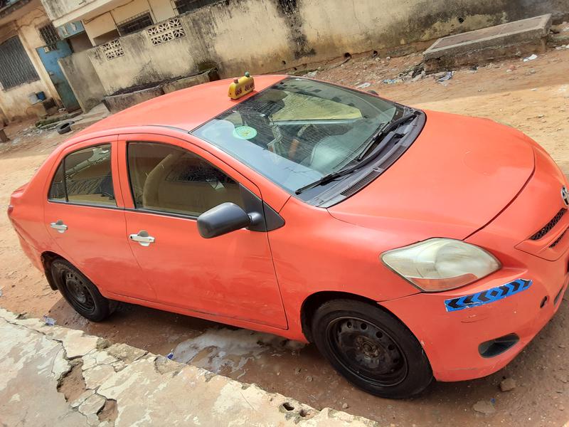 Toyota Corolla • 2008 • 352,234 km 4