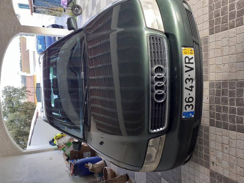 Audi A4 • 2001 • 390,000 km 9