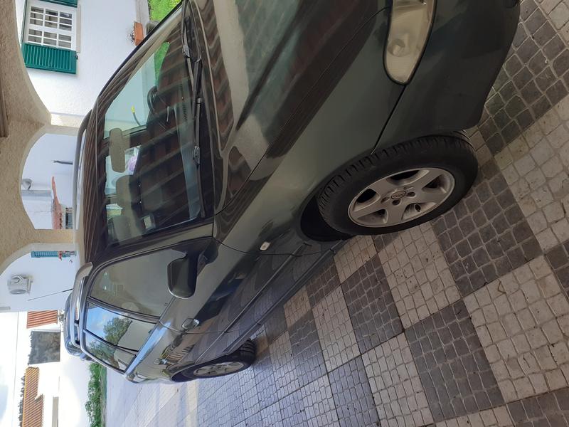 Audi A4 • 2001 • 390,000 km 1