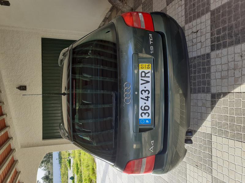 Audi A4 • 2001 • 390,000 km 11