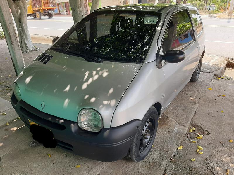 Renault Twingo • 2011 • 85,500 km 8