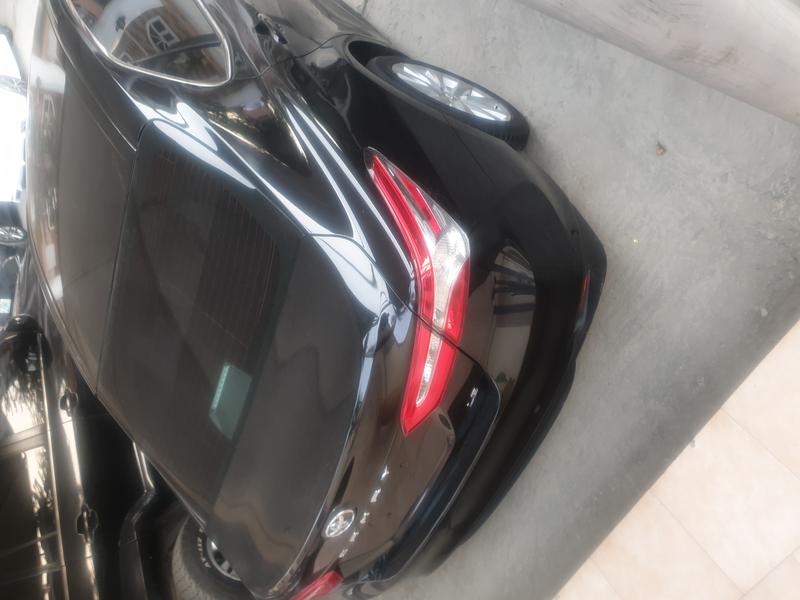 Toyota Camry • 2018 • 25,000 km 3