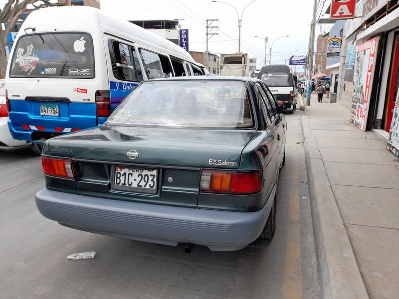 Nissan Sentra • 1995 • 237,000 km 3