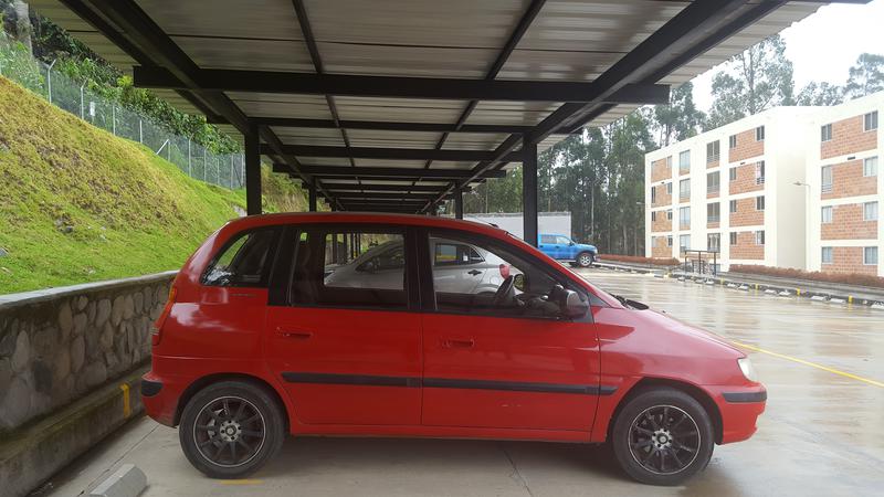 Hyundai Matrix • 2004 • 279,700 km 9