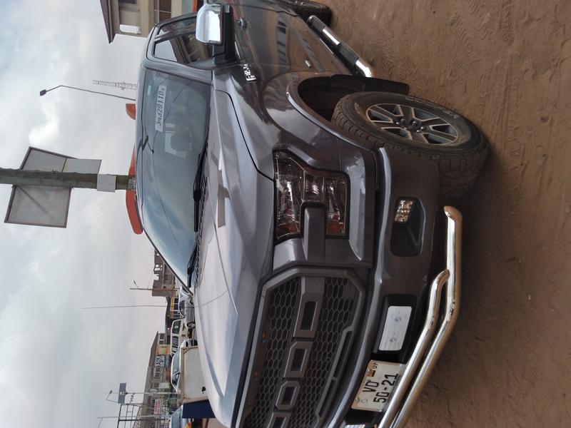 Ford F-150 • 2016 • 200,000 km 5