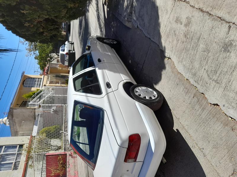 Nissan  • 2009 • 375,000 km 3