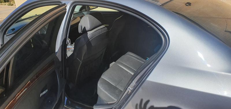BMW E60 • 2008 • 140,000 km 3