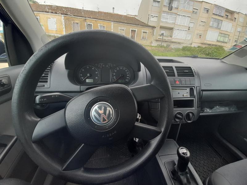 Volkswagen Polo • 2004 • 150,000 km 1