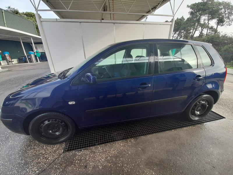 Volkswagen Polo • 2004 • 150,000 km 2