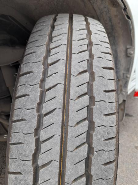 Hyundai H1 • 2008 • 450,000 km 8