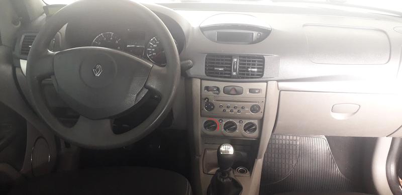 Renault Symbol • 2012 • 146,500 km 1
