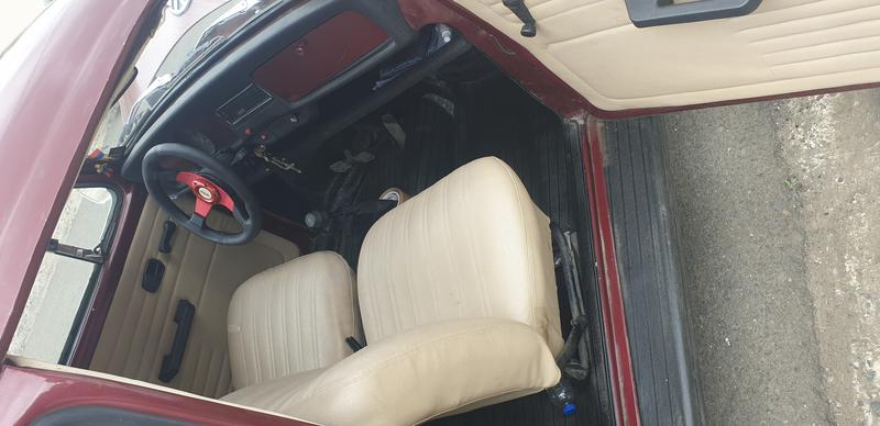 Volkswagen Beetle • 1973 • 60,850 km 9