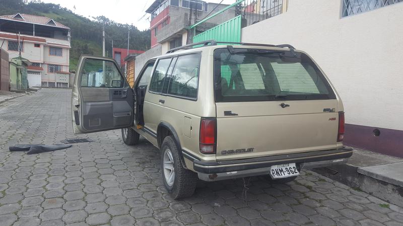 Chevrolet  • 1994 • 30,000 km 6