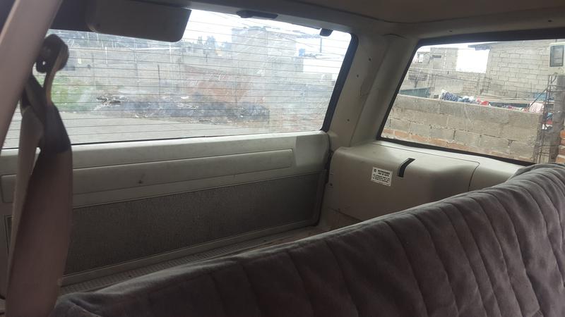 Chevrolet  • 1994 • 30,000 km 4