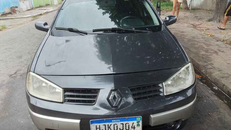 Renault  • 2009 • 133,000 km 3