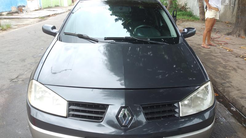 Renault  • 2009 • 133,000 km 12