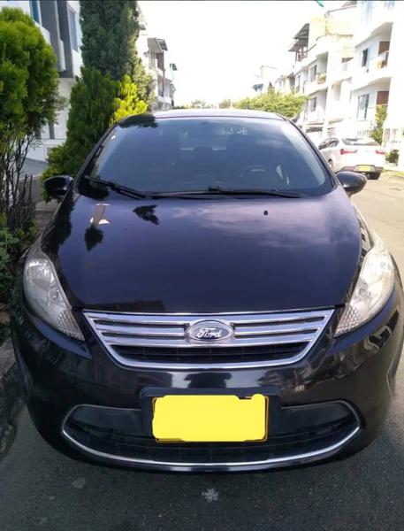 Ford Fiesta • 2012 • 110,000 km 2