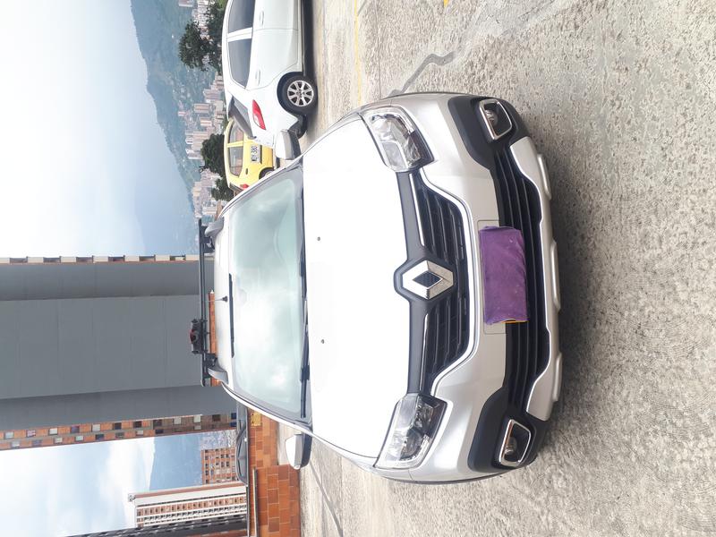 Renault Stepway • 2020 • 9,000 km 8