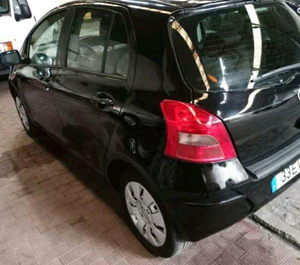 Toyota Yaris • 2007 • 18,000 km 3