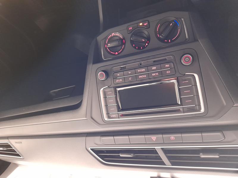 Volkswagen Gol • 2021 • 8 km 7