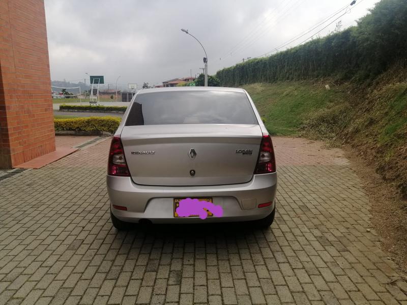 Renault Logan • 2012 • 130,340 km 6