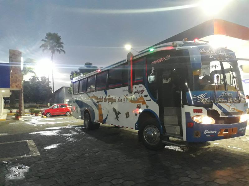 Hino GD 1226 • 2002 • 0 km 2