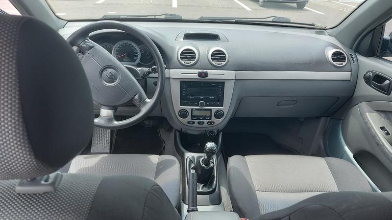 Chevrolet Optra • 2009 • 87,500 km 4